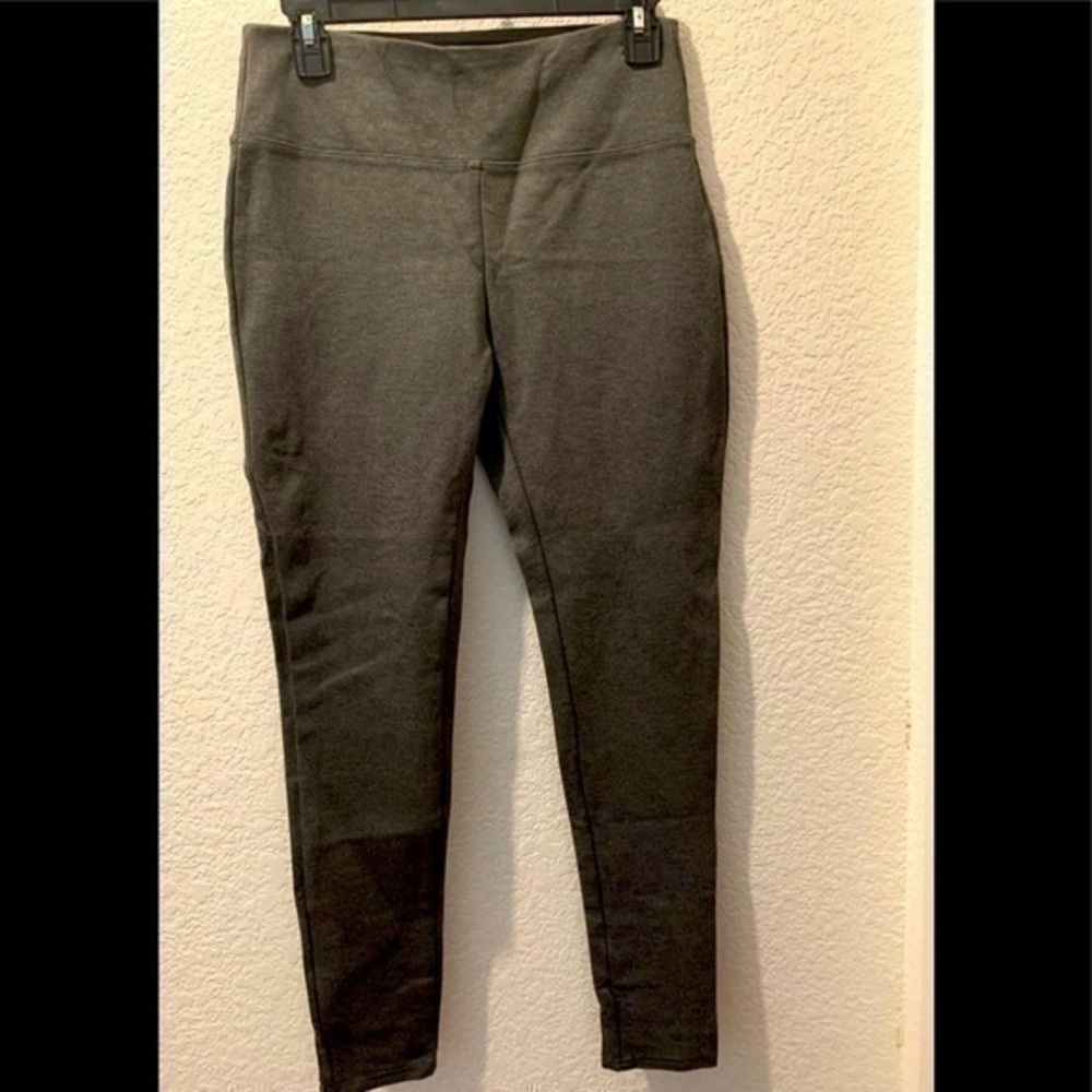 Eddie Bauer medium leggings